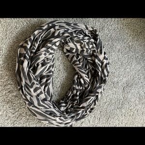 Circle scarf